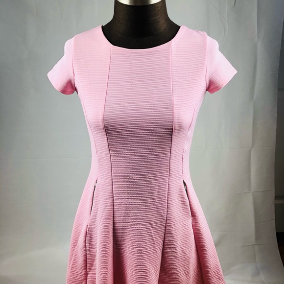 Dress - Picture 3 of 5